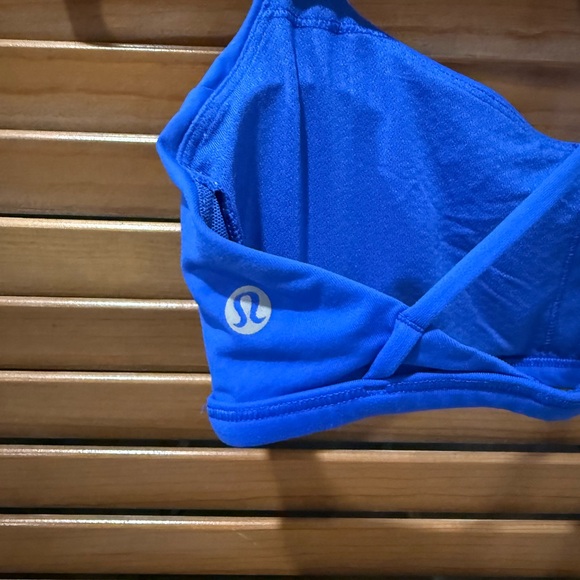 Lululemon Sports Bra - Picture 3 of 4